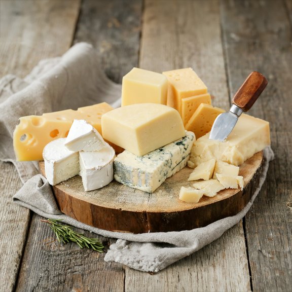 delicious-pieces-cheese
